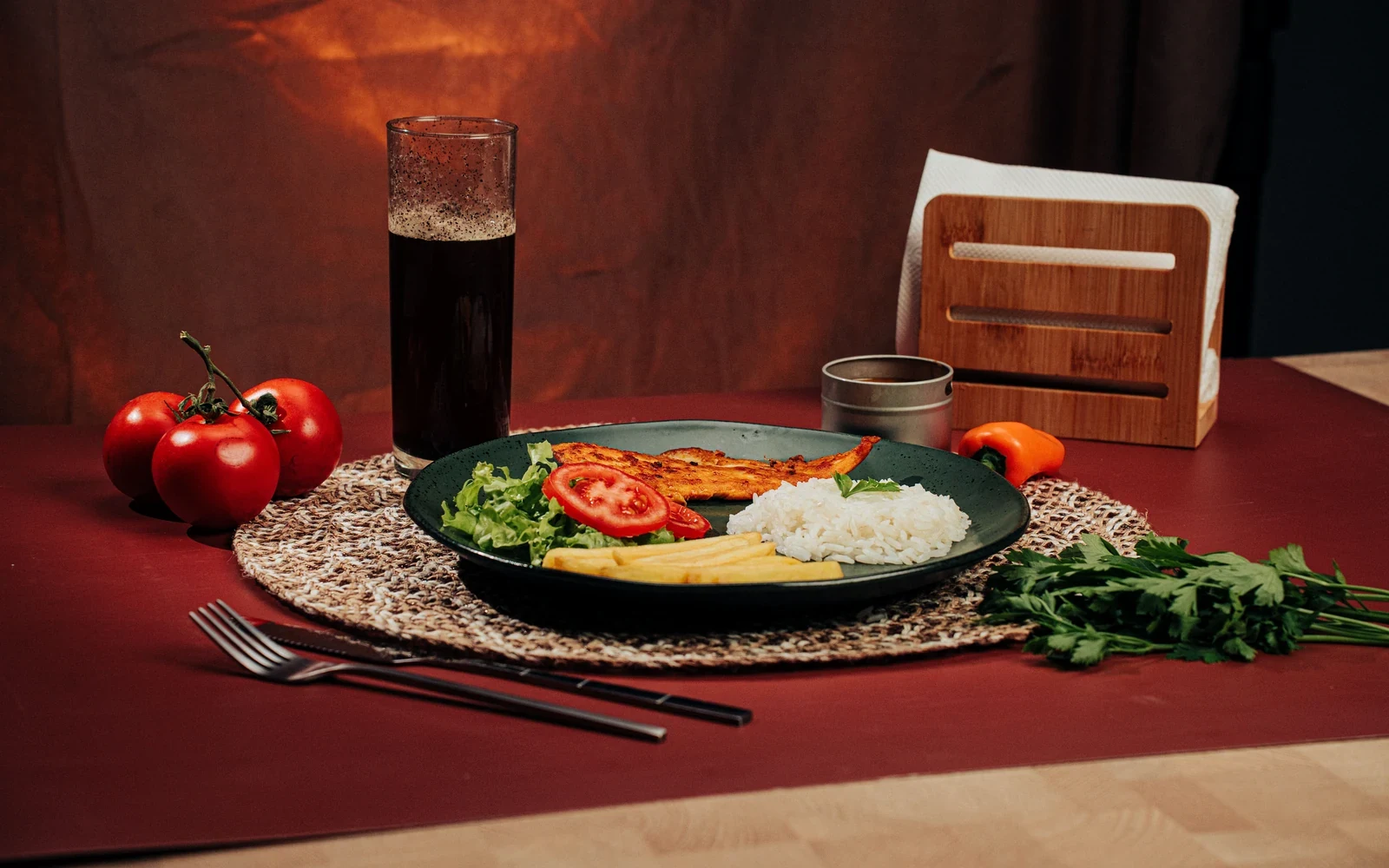 Grilled chicken dinner with rice and vegetables